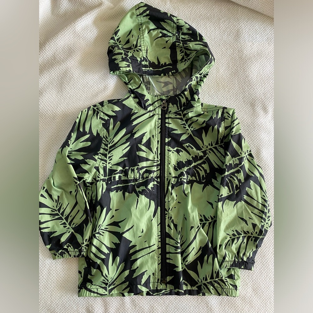 Baby Gap Lite Weight Windbreaker in Size 4T